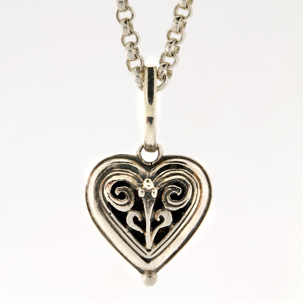 Konstantino Sterling Silver Heart Pendant & Chain – Meierotto Jewelers