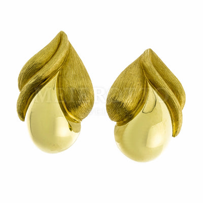 Henry Dunay Earrings in Yellow Gold Henry Dunay