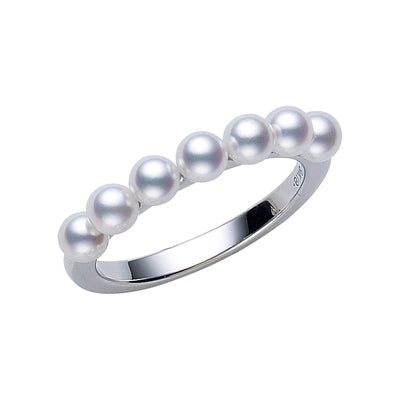 Mikimoto Rings in White Gold containing Pearl MRQ10045AXXWR065