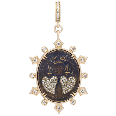 Cynthia Ann Pendants in Yellow Gold containing Diamond ECL3426